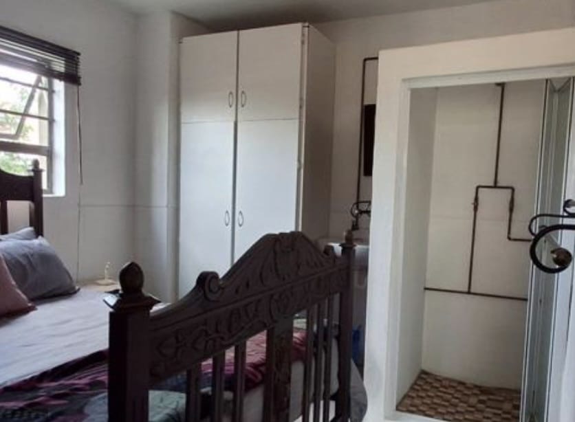 5 Bedroom Property for Sale in Deneysville Free State